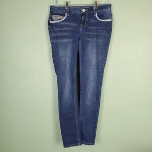 Maurices Sequin Embroidered Stretchy Jeans Medium